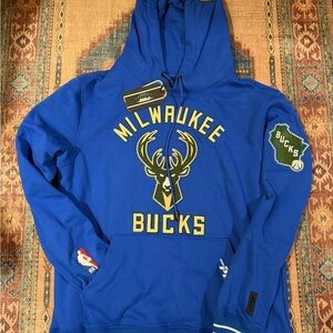 Milwaukee Bucks Blue Hoodie